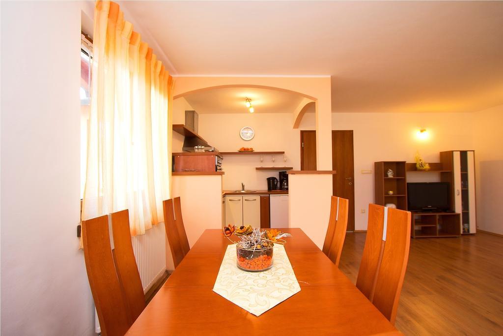 Apartments Matelici Divšići 객실 사진