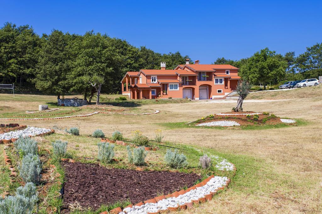 Apartments Matelici Divšići 외부 사진