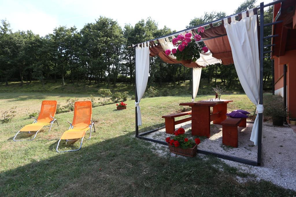 Apartments Matelici Divšići 외부 사진